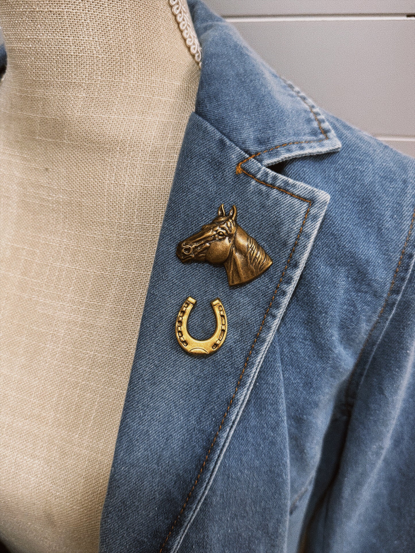 "TRAIL DUST" Antique Western Pin Collection