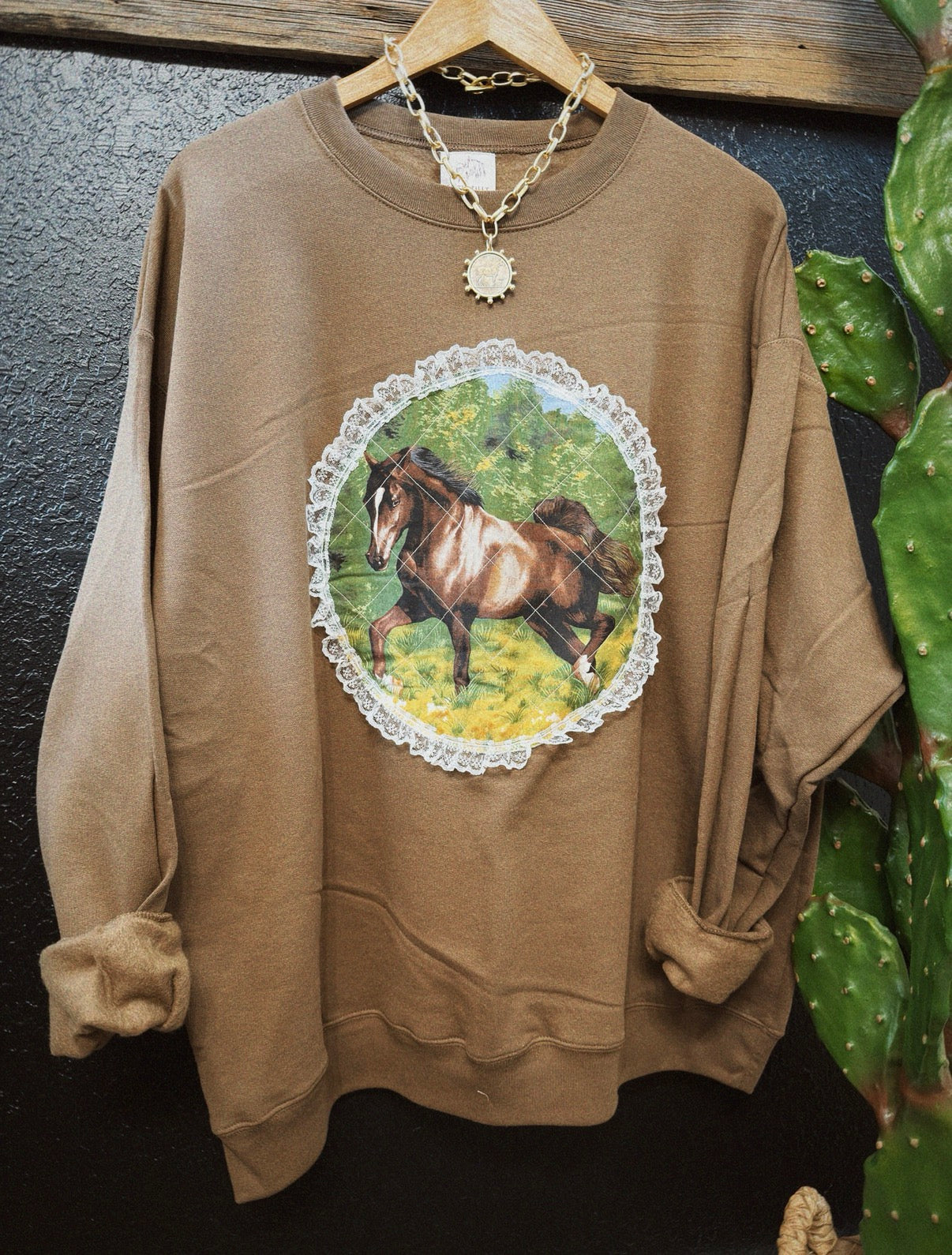 PATCHWORK PONY CREWNECK - CHOCOLATE / XLARGE